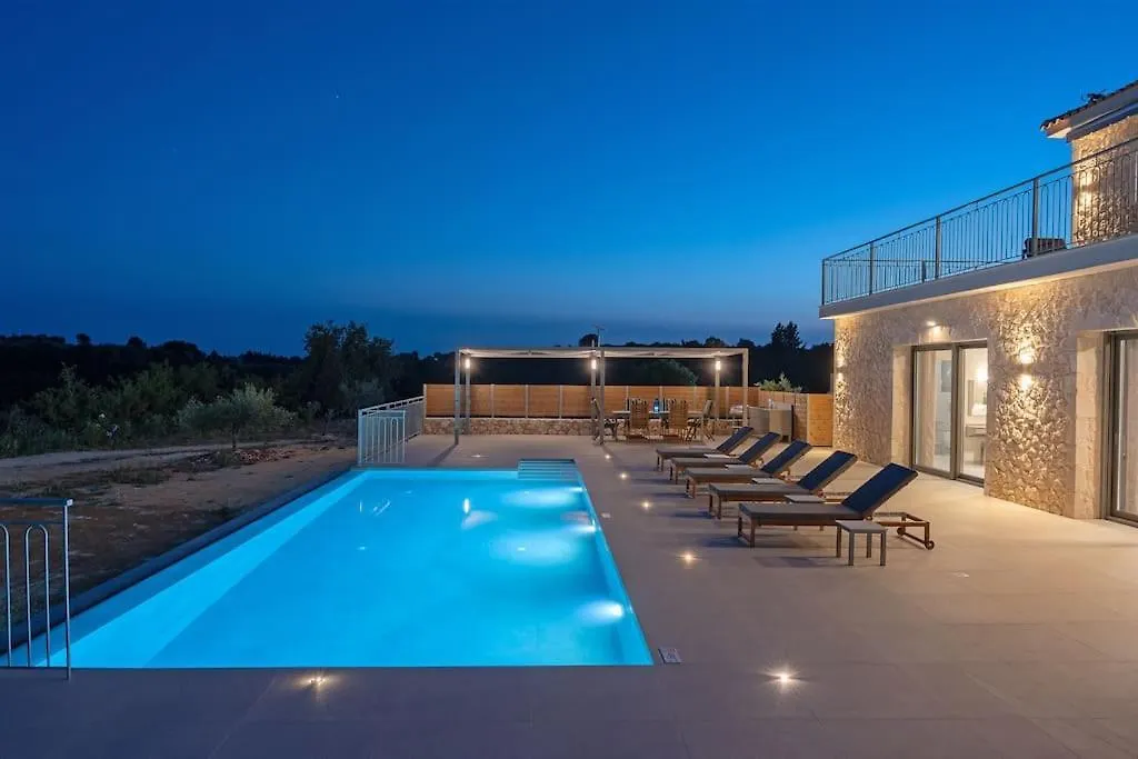 Brand New Kefalonia Stone Villas - Villa Trapezaki Tranquility